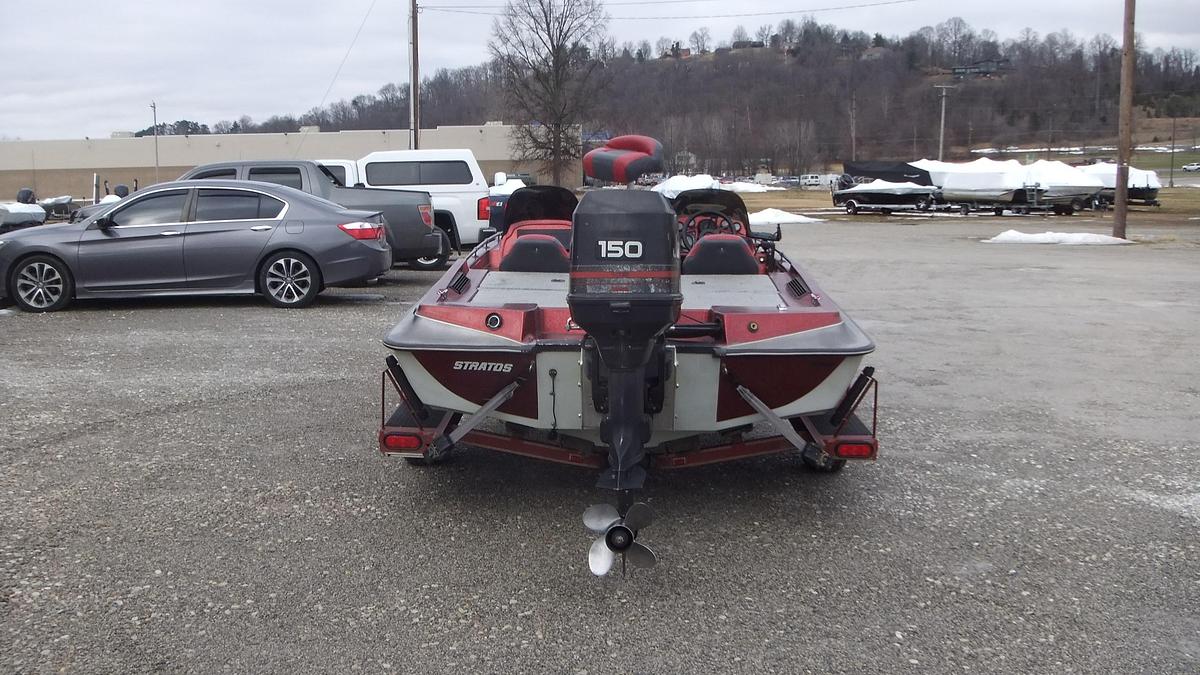 Used 1994 Stratos Boats 274