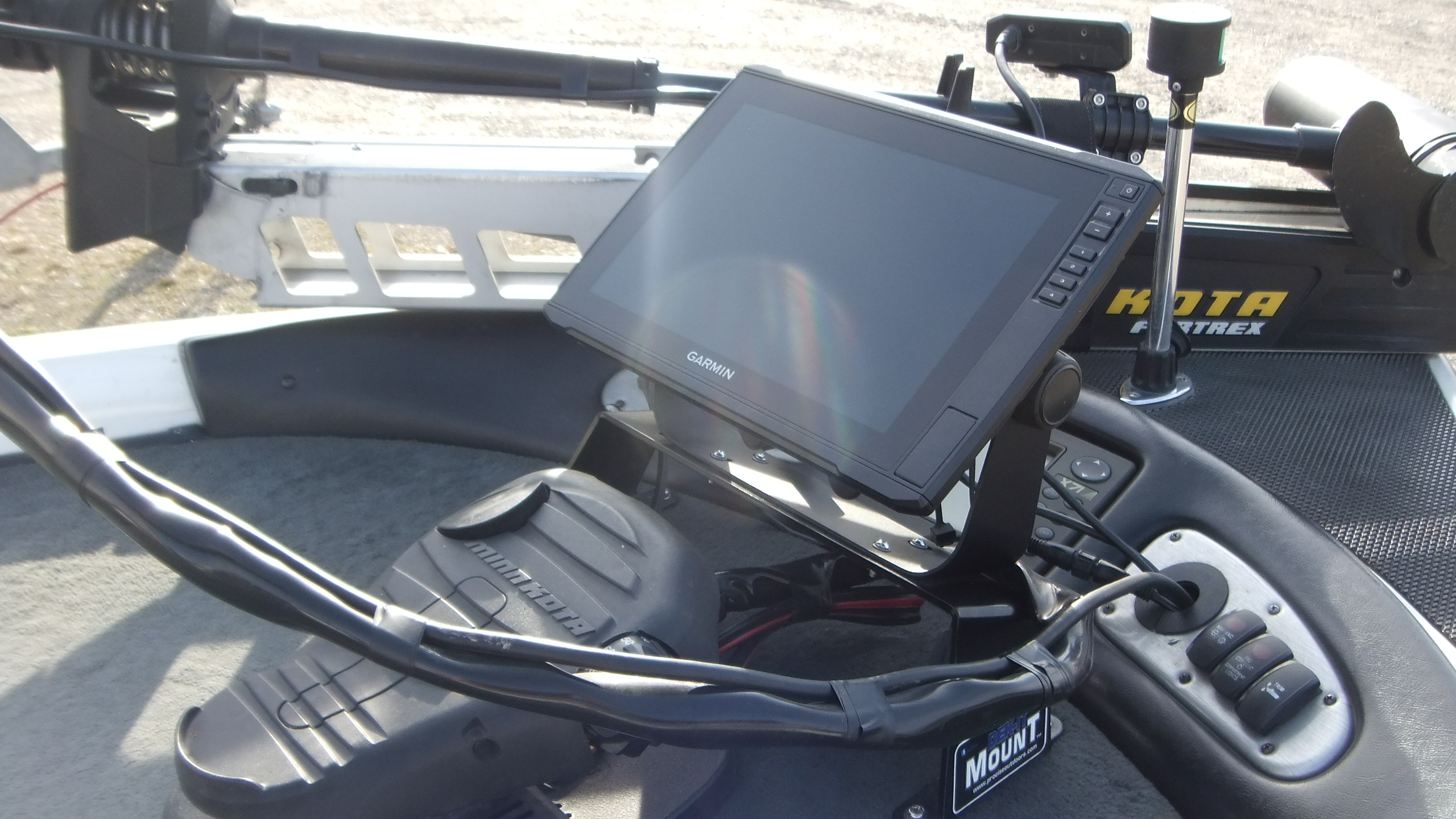 Used 2003 Stratos Boats 201 PXL