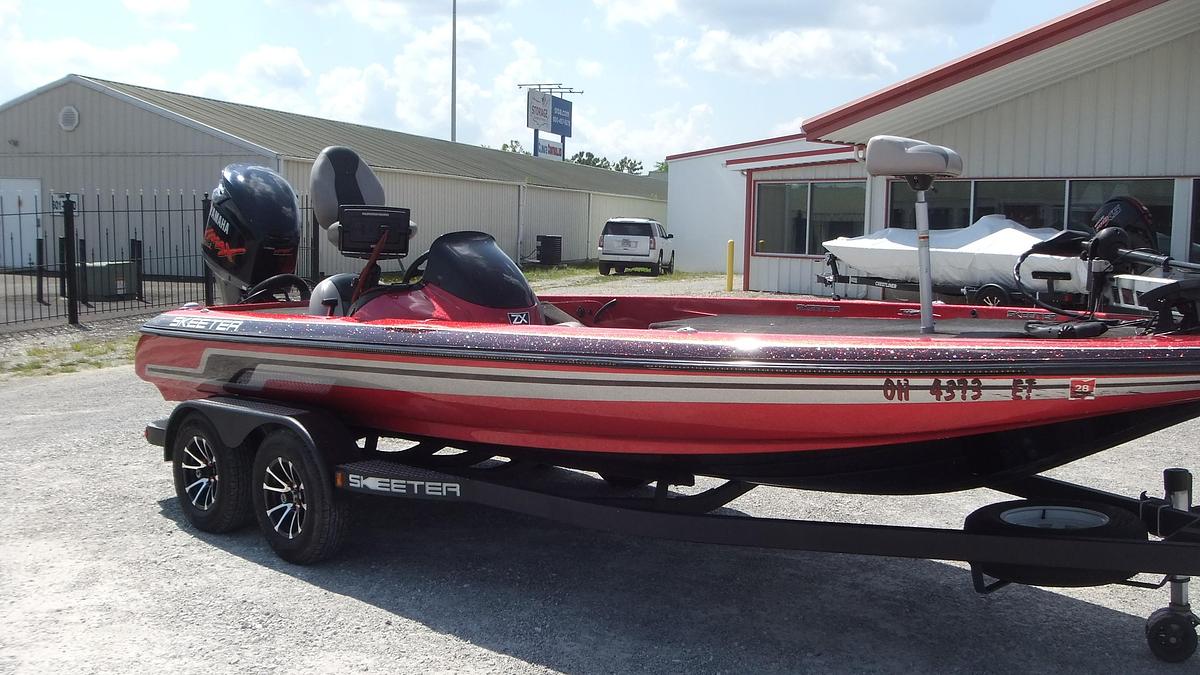 Used 2011 Skeeter Boats ZX250