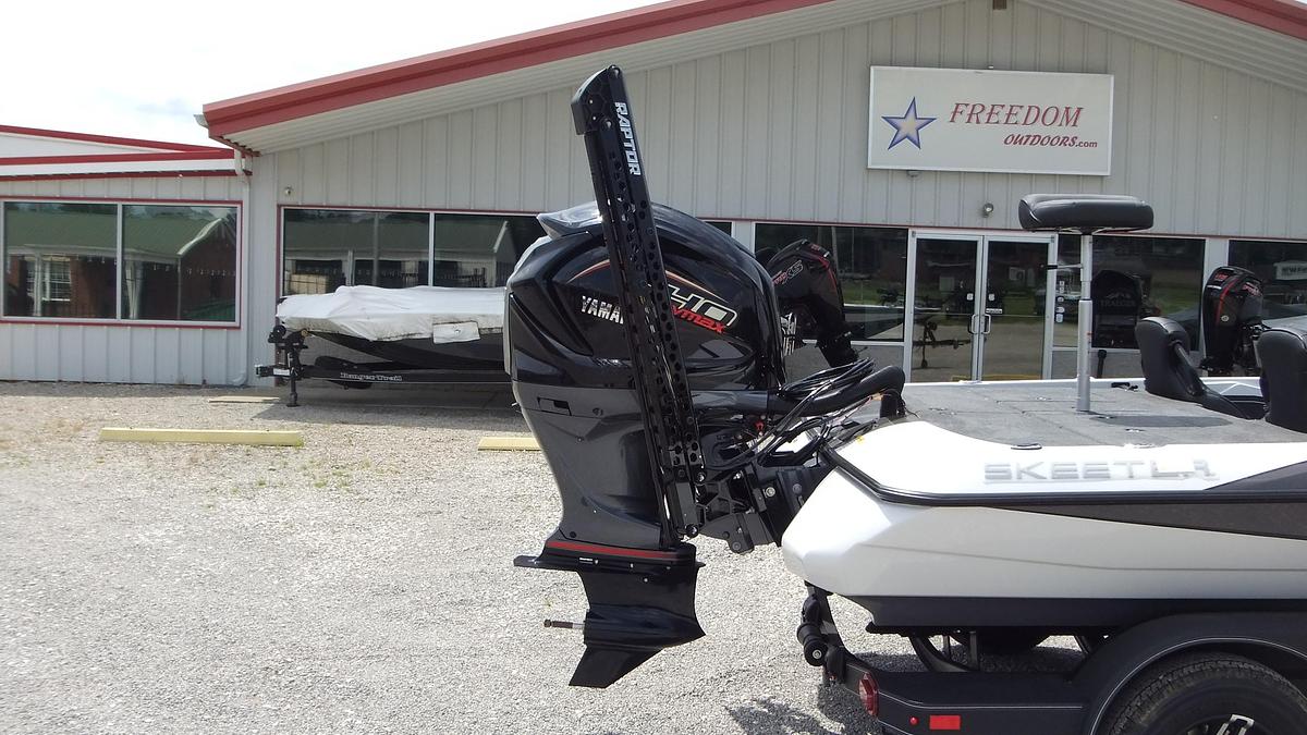 2025 Skeeter Boats ZXR21