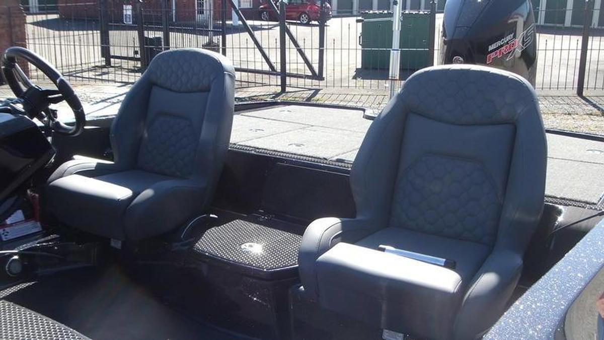 2026 IKON Boats VLS20