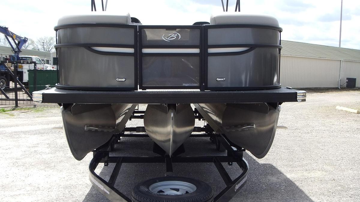 2026 Barletta Pontoons Cabrio C22UC