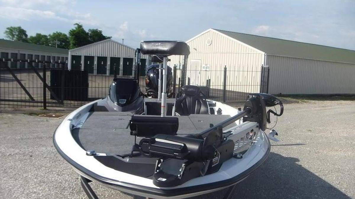 2025 Skeeter Boats ZXR21