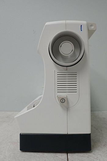 Used PFAFF Type 610A Select 4.0 Sewing Machine with Cover and Foot Pedal / Controller