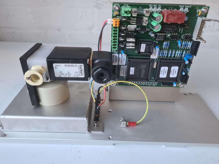 Used Qiagen Robo Vac RD 4