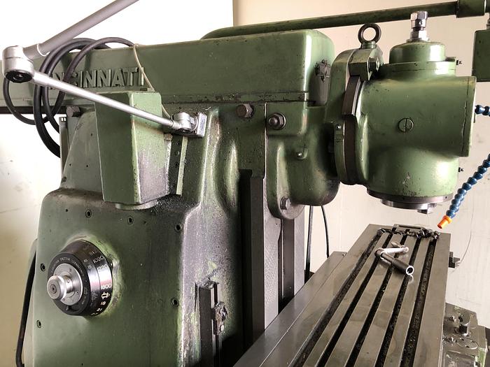 Gebruikt Cincinnati 310-14 PL EDO