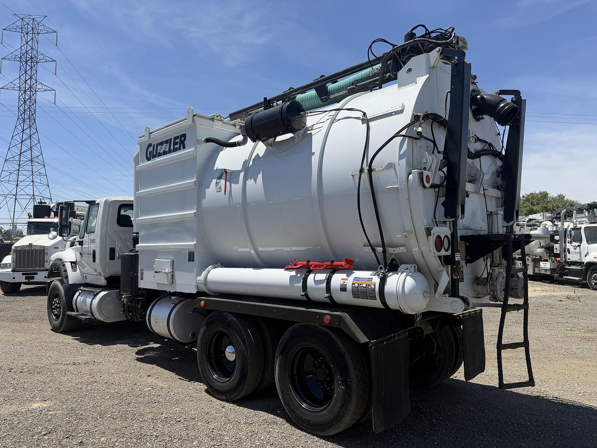 Used 2012 INTERNATIONAL GUZZLER AIR MOVER