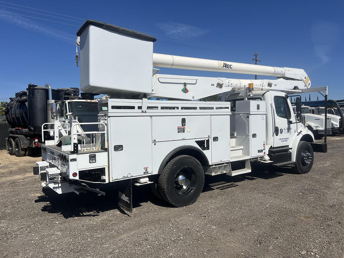 Used 2013 Freightliner M2