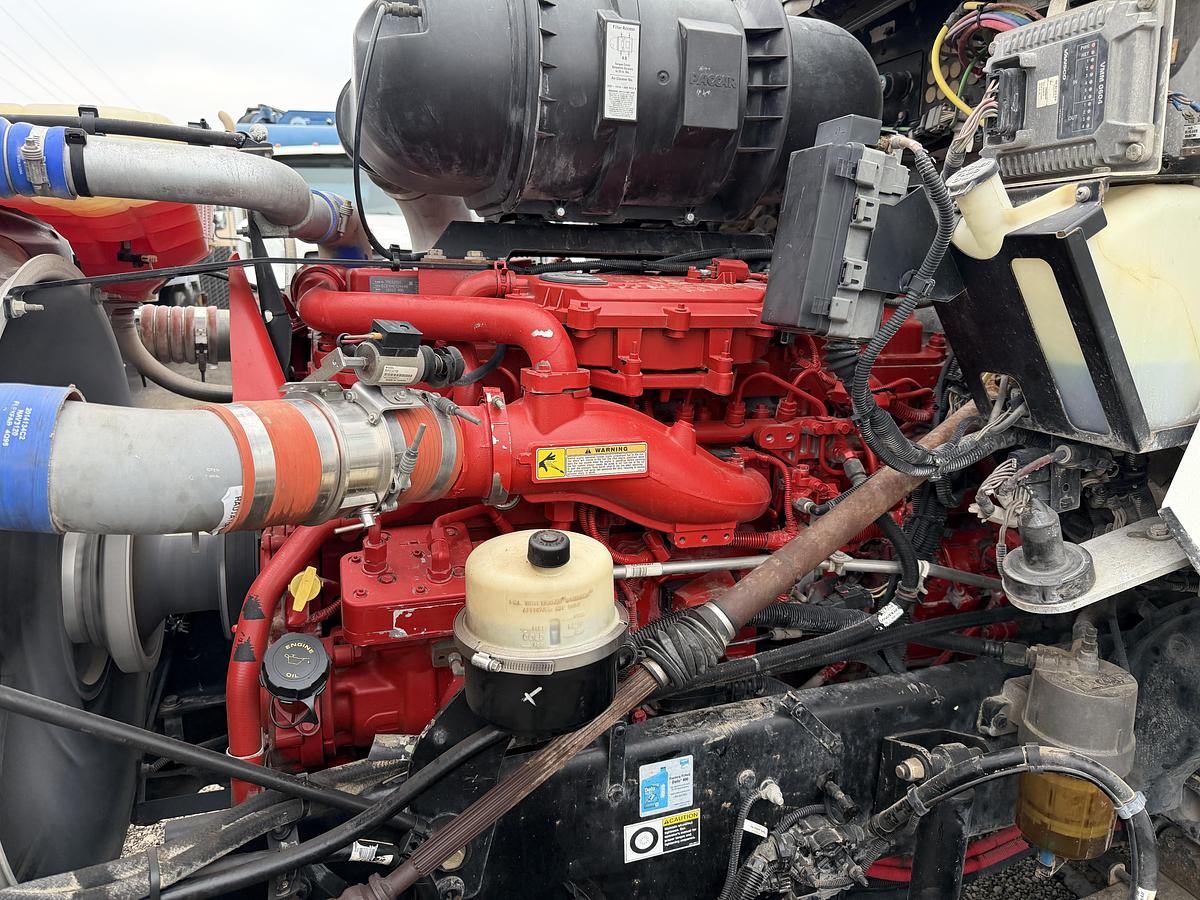 Used 2015 GUZZLER CLASSIC KENWORTH T800