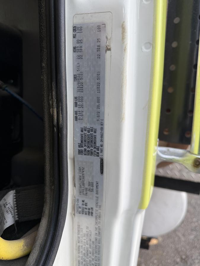 Used 2001 VACTOR CLASSIC FREIGHTLINER 