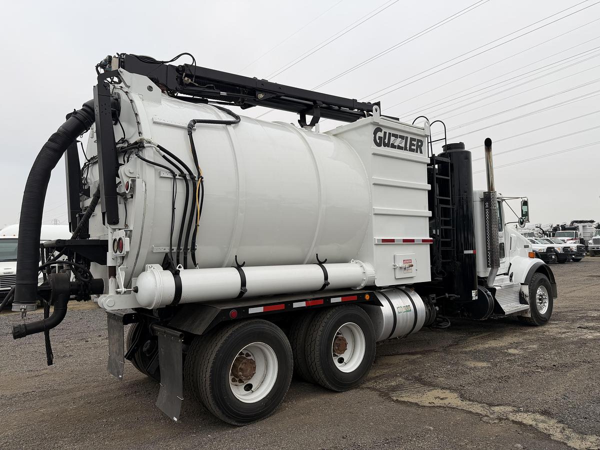 Used 2015 GUZZLER CLASSIC KENWORTH T800