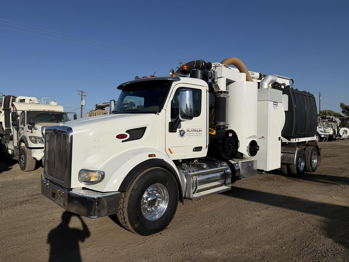 Used 2015 MUD DOG 1200 PETERBILT 567