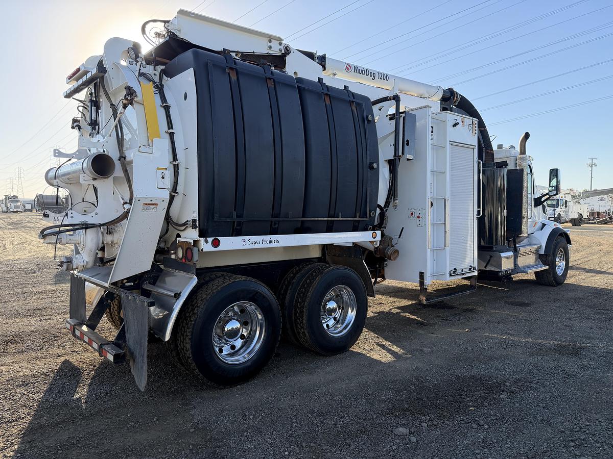 Used 2015 MUD DOG 1200 PETERBILT 567