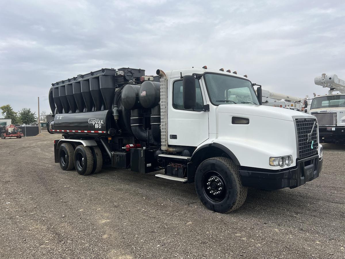 Used 2002 VOLVO GAPVAX HV57 AIR MOVER 