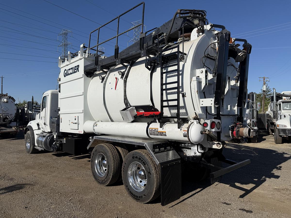 Used 2018 GUZZLER CLASSIC KENWORTH T880