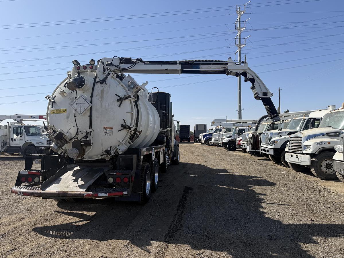 Used 2014 PRESVAC POWER VAC MACK GU813