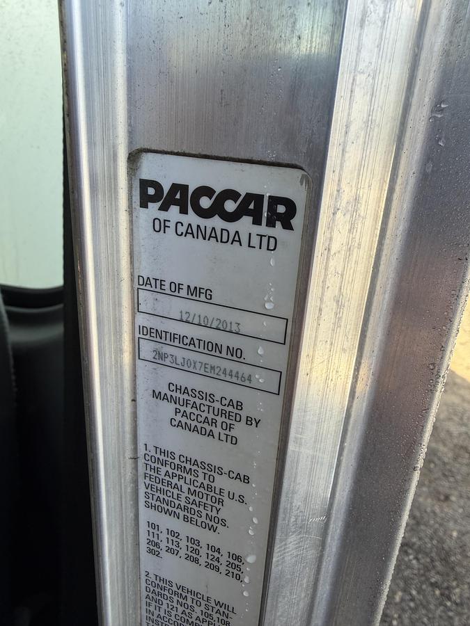 Used 2013 PETERBILT 348 DOT PRESVAC 70BBL