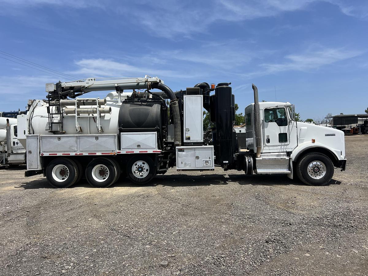 Used 2014  Kenworth  T800