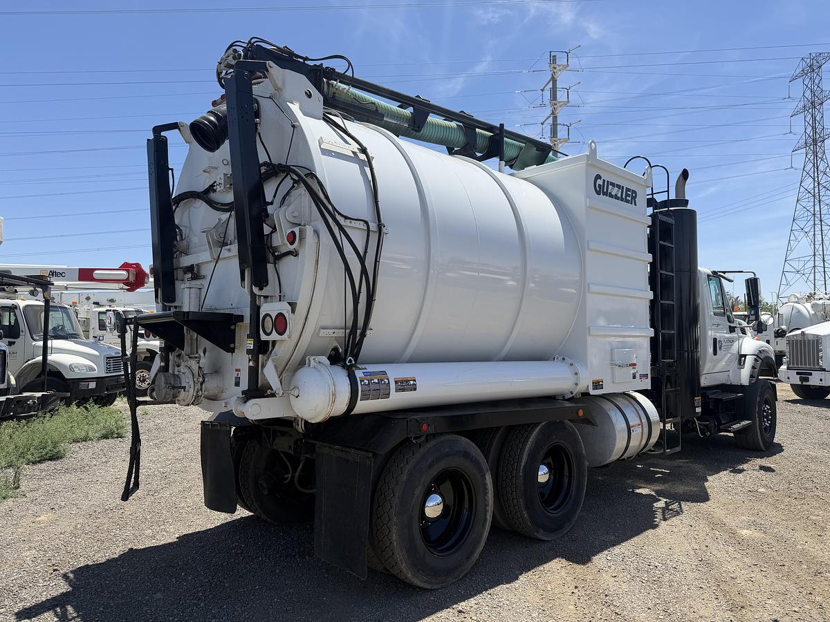Used 2012 INTERNATIONAL GUZZLER AIR MOVER