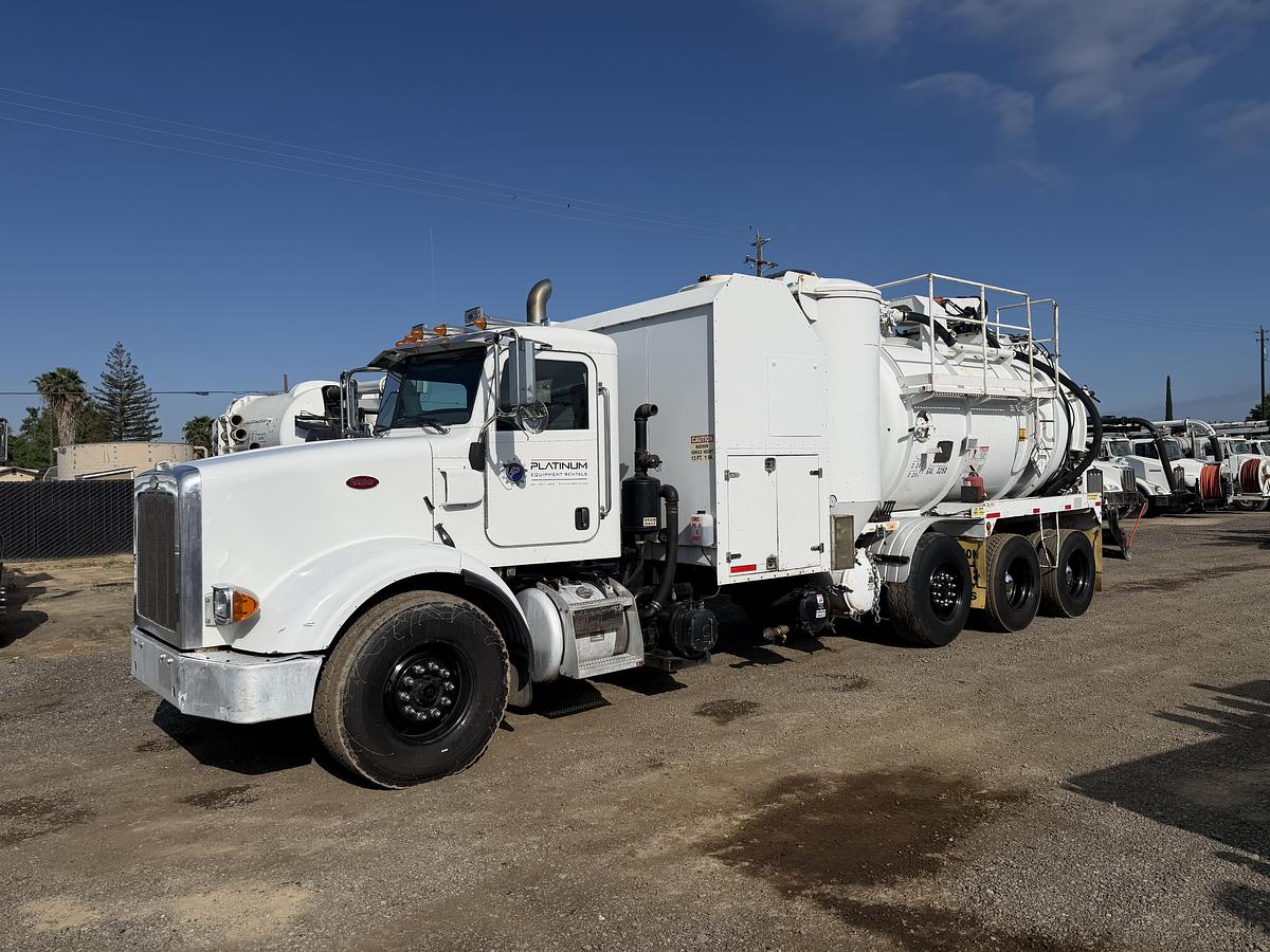 Used 2011 PRESVAC POWER VAC PETERBILT 365