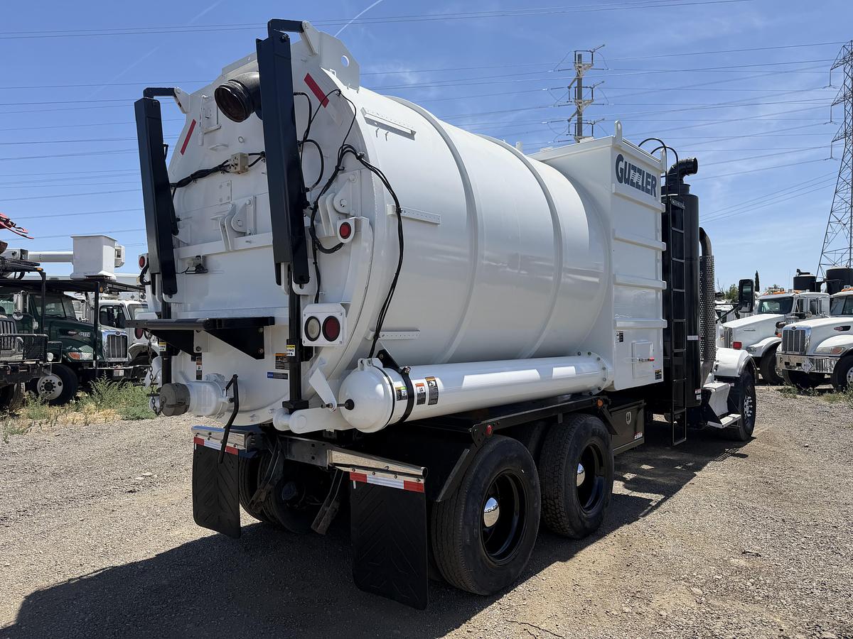 Used 2013 KENWORTH GUZZLER AIR MOVER