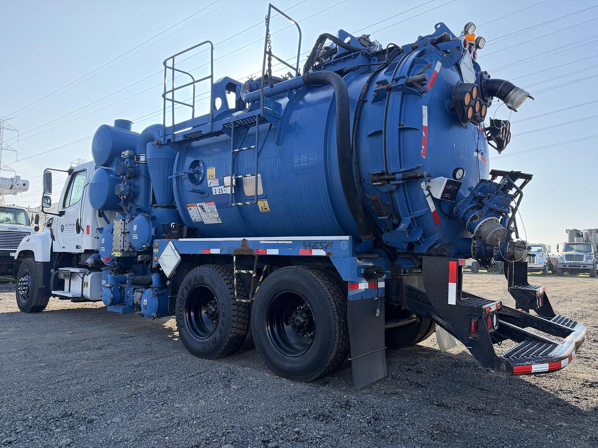 Used 2013 FREIGHTLINER PRESVAC POWER VAC