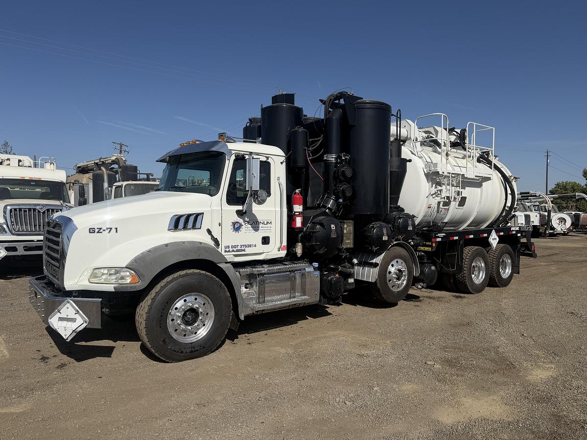 Used 2014 PRESVAC POWER VAC MACK GU813