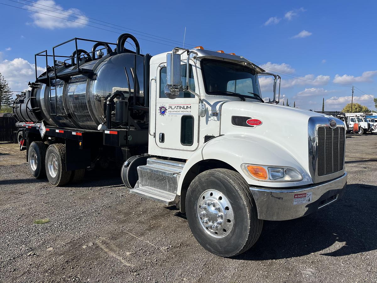 Used 2017 Peterbilt 337