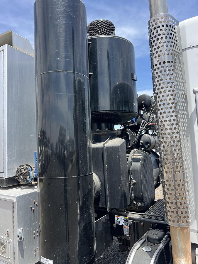 Used 2014  Kenworth  T800