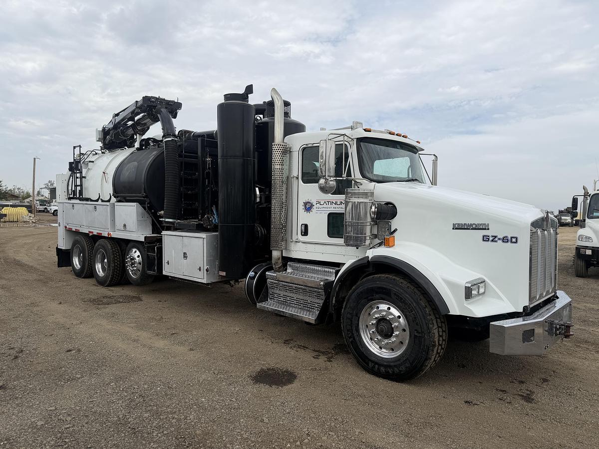 Used 2019 VACTOR HXX KENWORTH T800