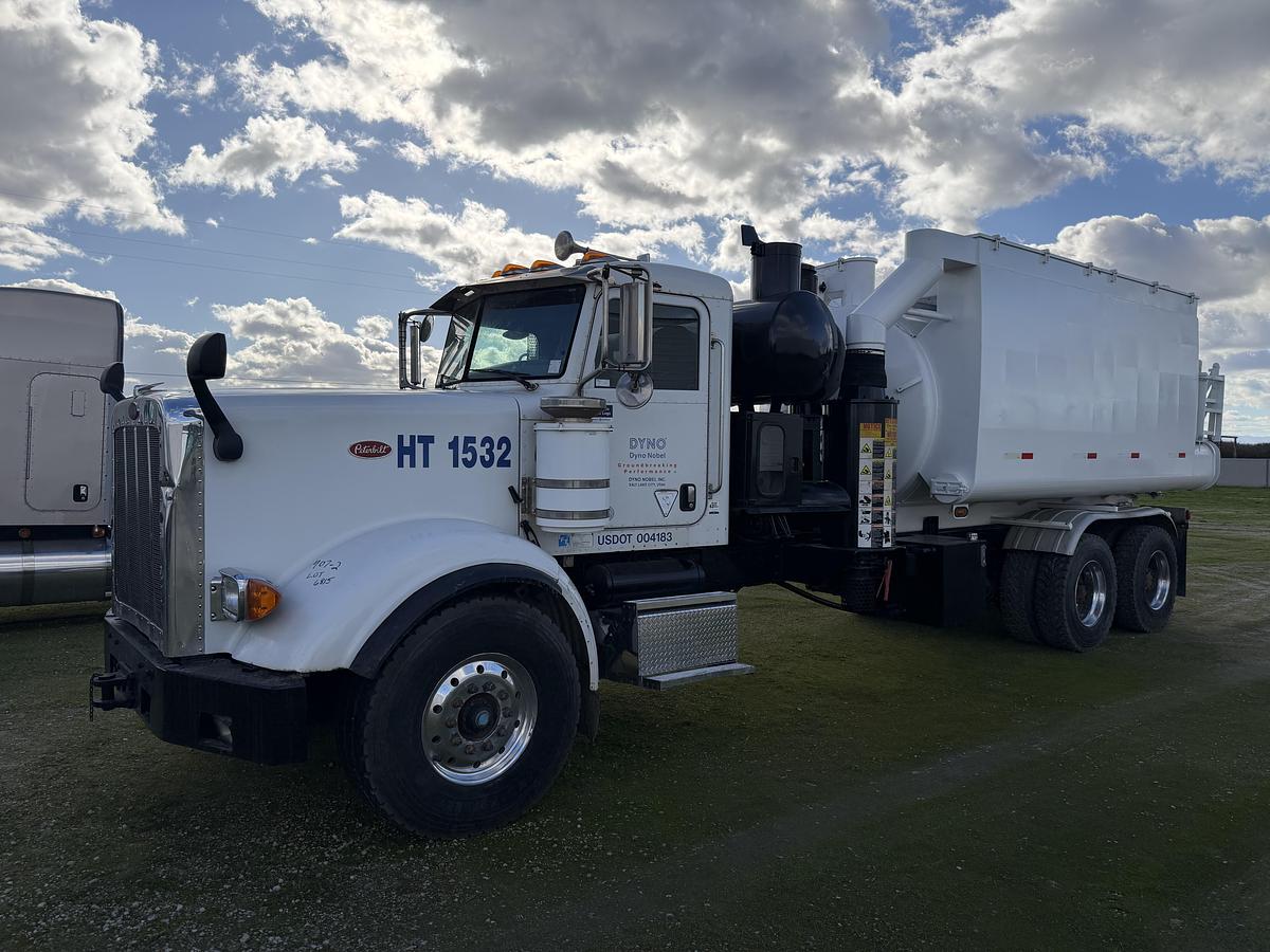 Used 2011 GAPVAX HV-57 PETERBILT 365 