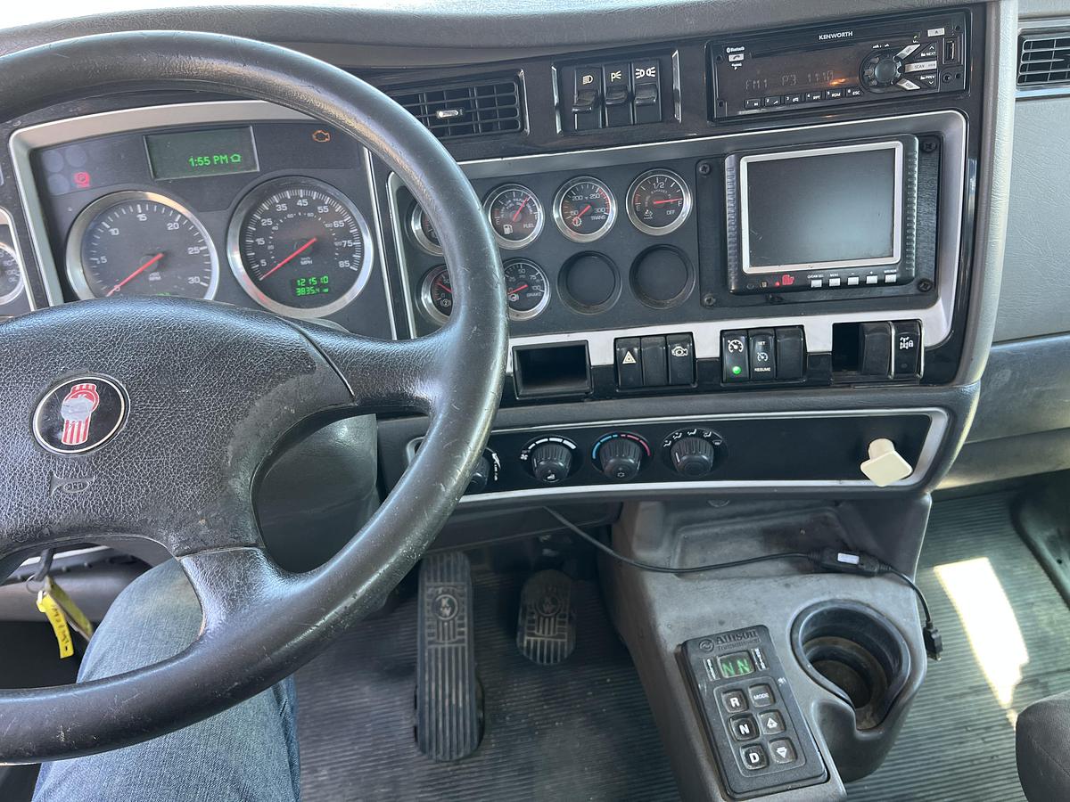 Used 2014 Kenworth T440