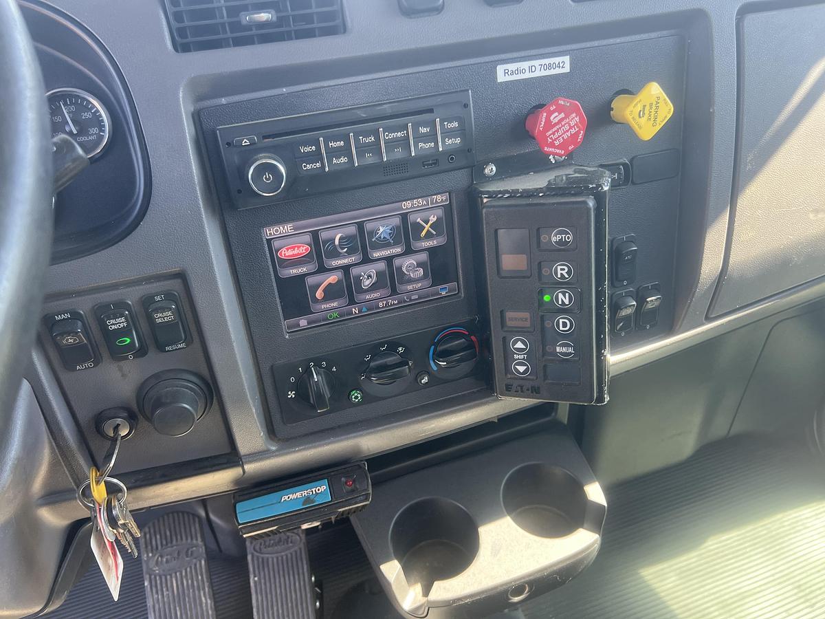 Used 2012 Peterbilt 348