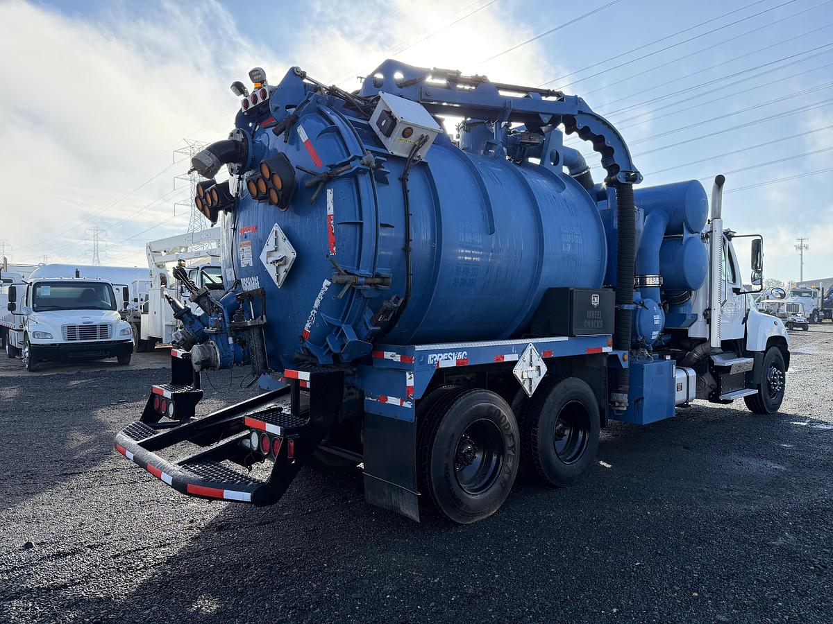 Used 2013 FREIGHTLINER PRESVAC POWER VAC 
