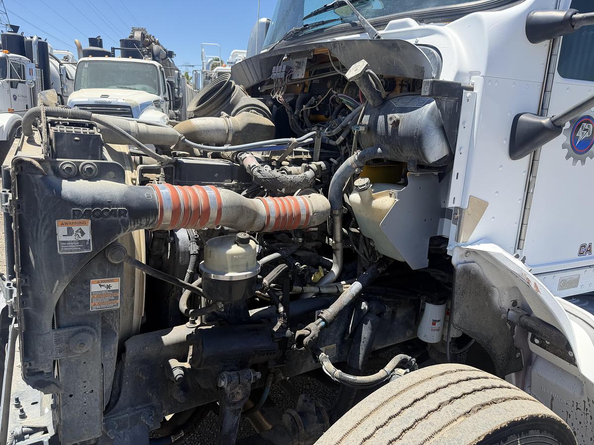 Used 2012 KENWORTH T370 SERVICE TRUCK 