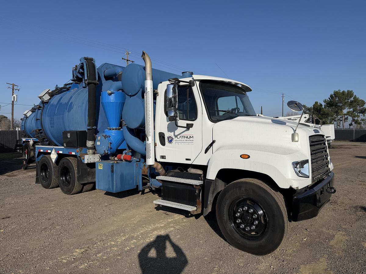 Used 2013 FREIGHTLINER PRESVAC POWER VAC 