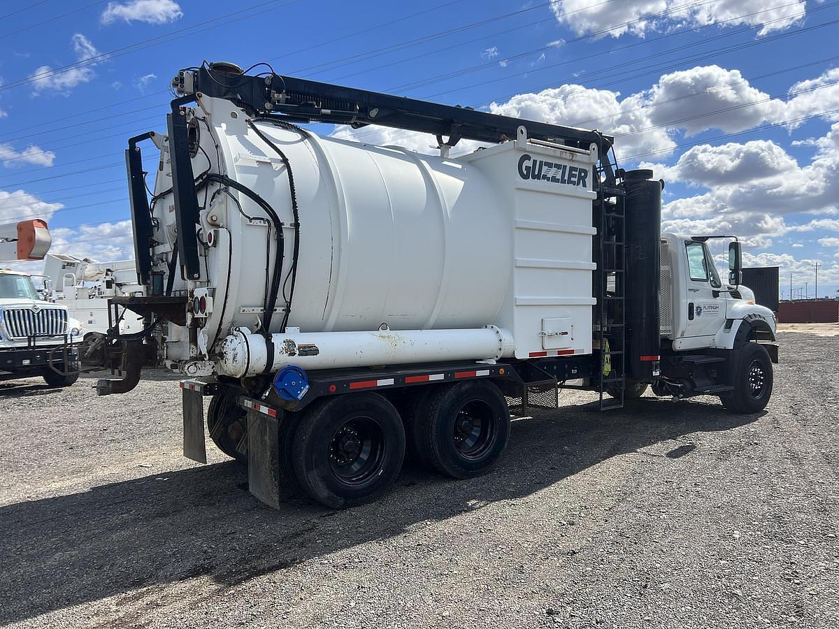 Used 2012 International 7600