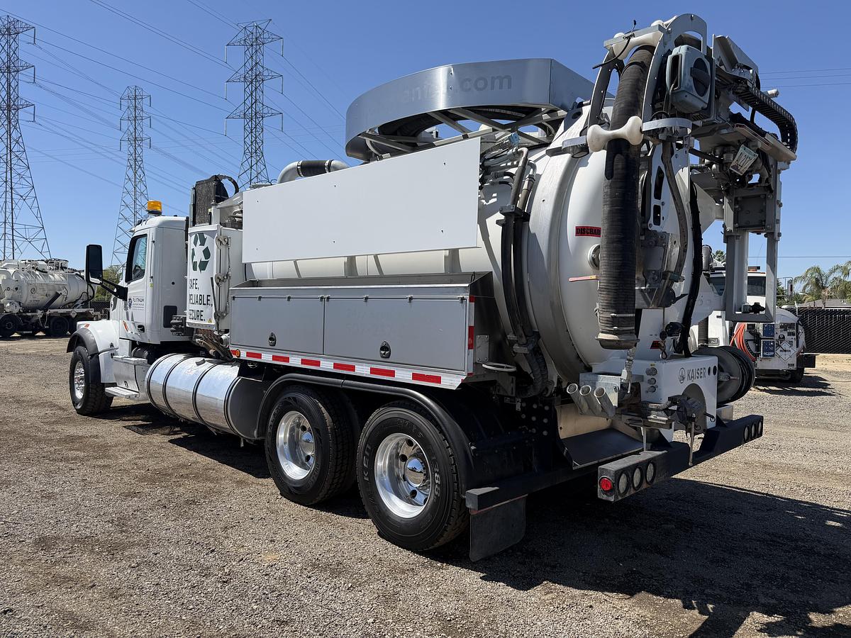Used 2018 KAISER AQUASTAR PETERBILT 567
