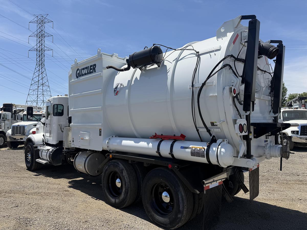 Used 2013 KENWORTH GUZZLER AIR MOVER