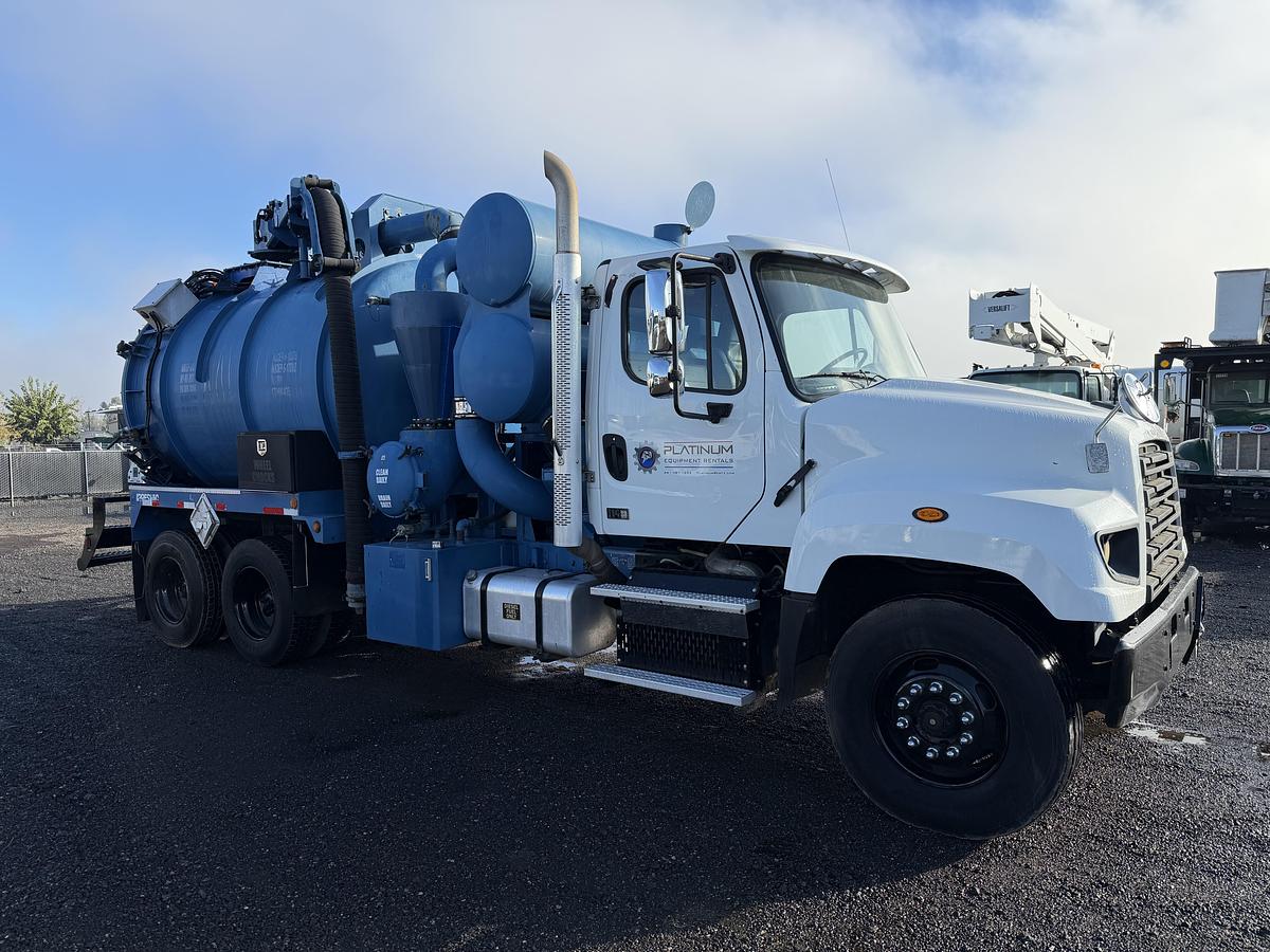 Used 2013 FREIGHTLINER PRESVAC POWER VAC 