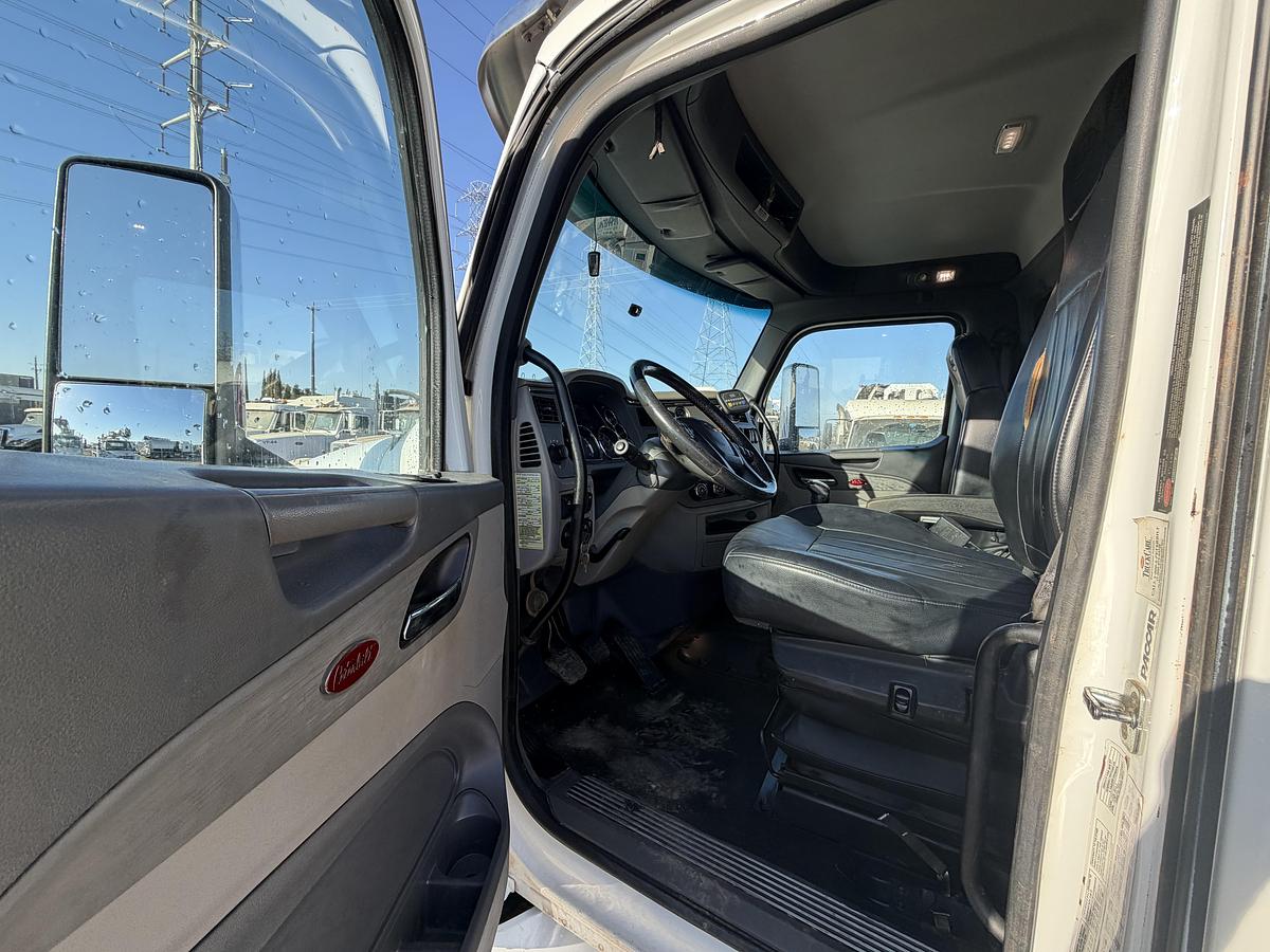 Used 2015 MUD DOG 1200 PETERBILT 567