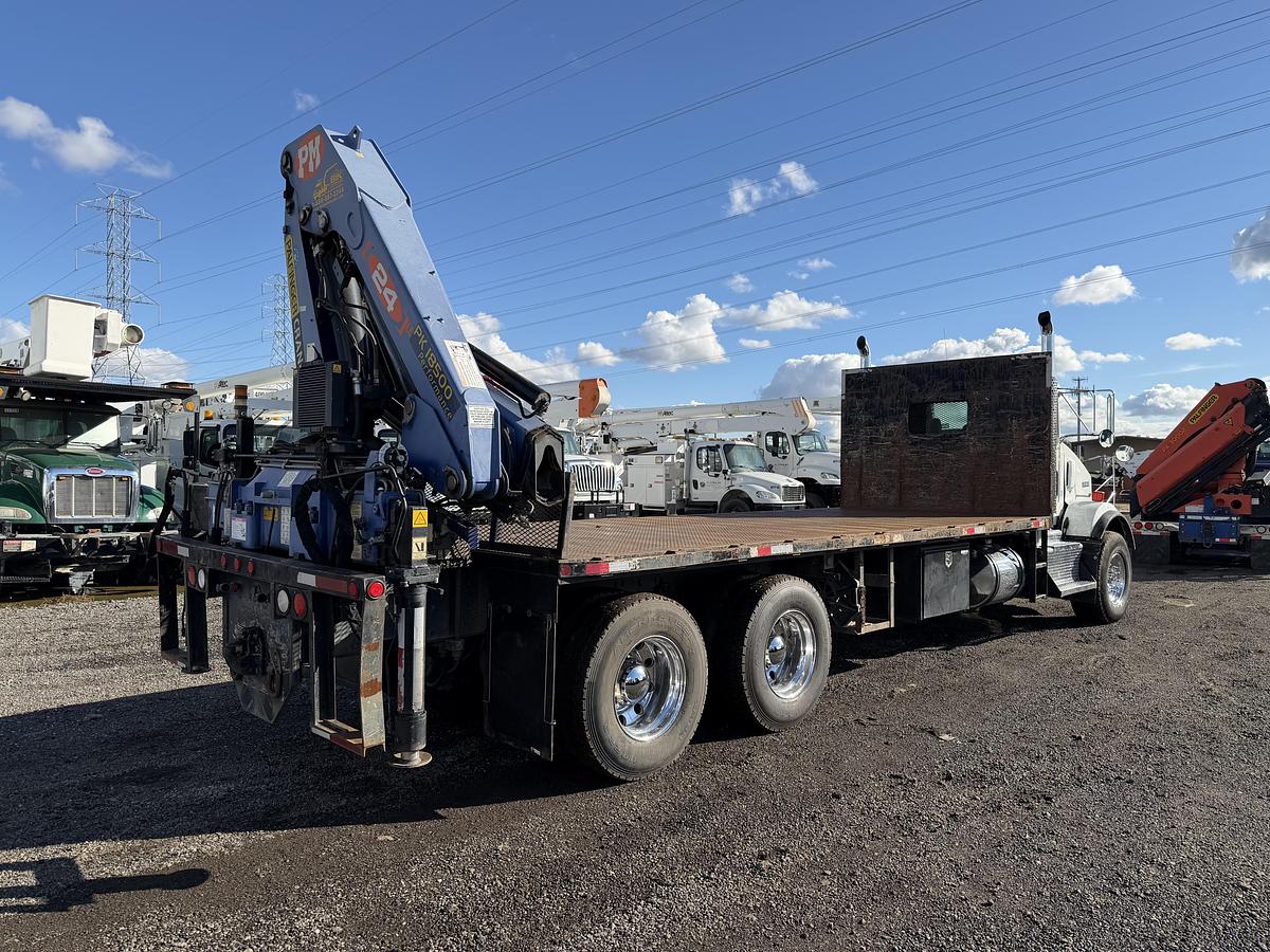 Used 2013 KENWORTH T800 KNUCKLE BOOM 