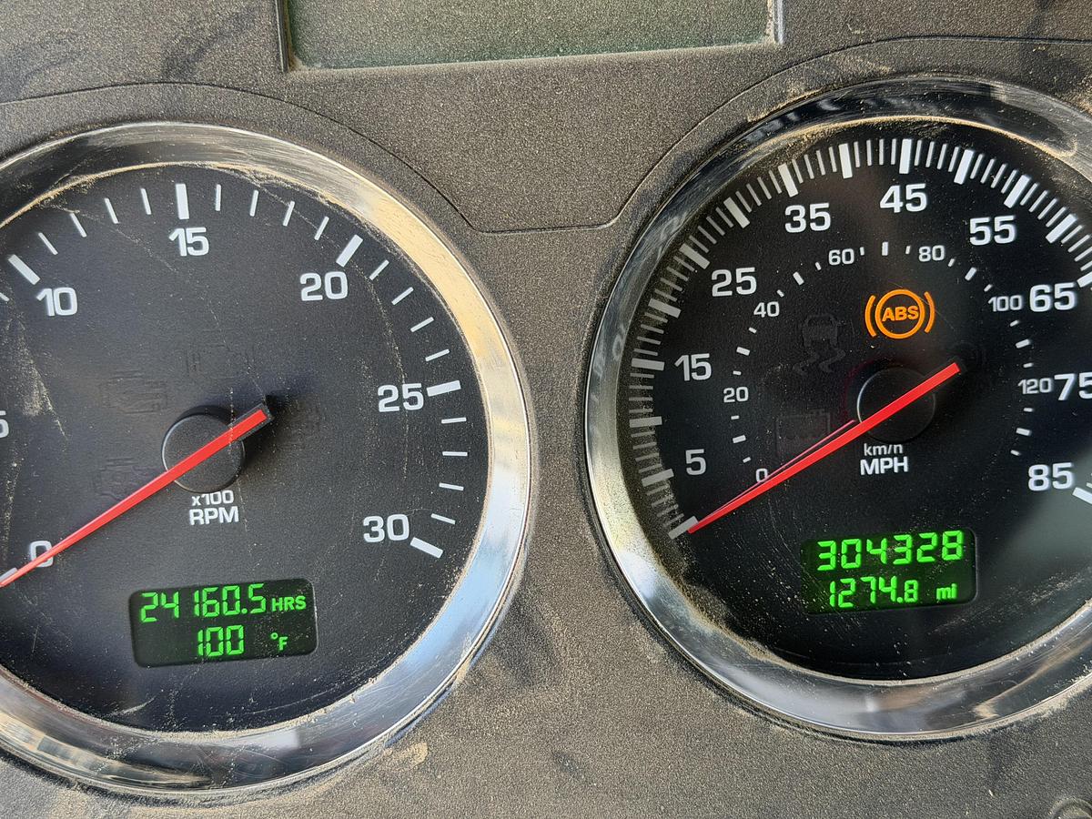 Used 2013 KENWORTH GUZZLER AIR MOVER