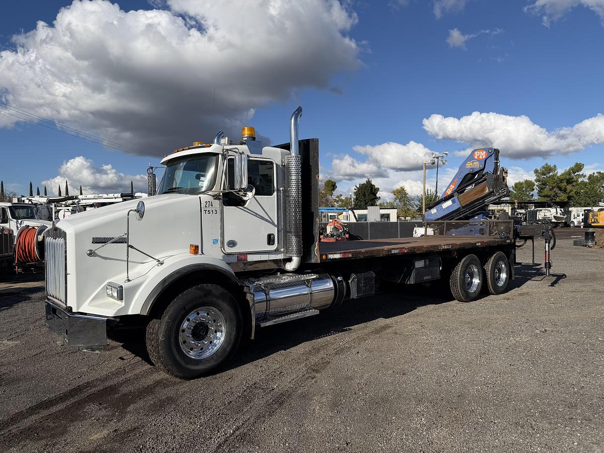Used 2013 KENWORTH T800 KNUCKLE BOOM 