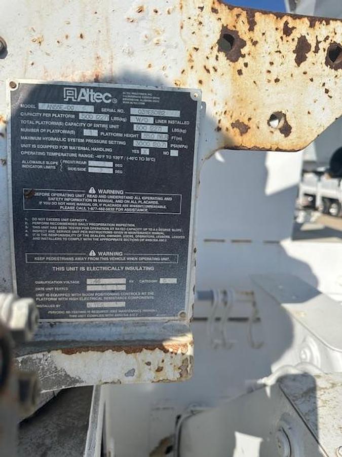 Used 2010 Freightliner M2