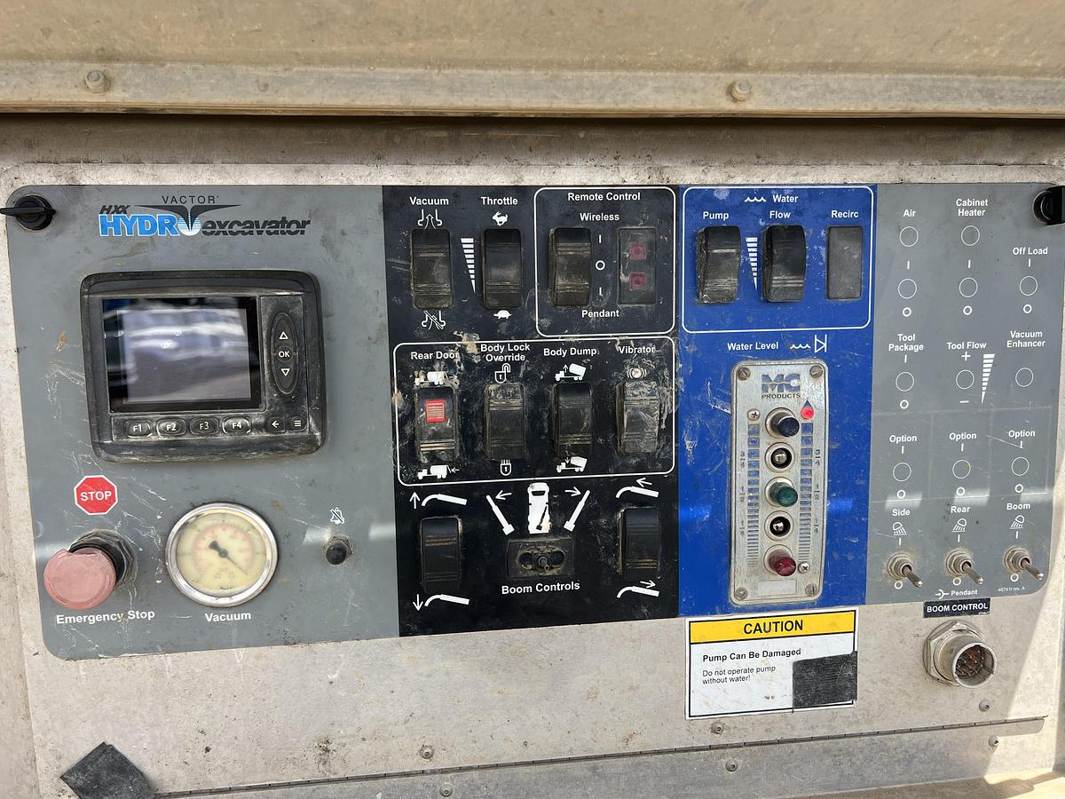 Used 2014  Kenworth  T800