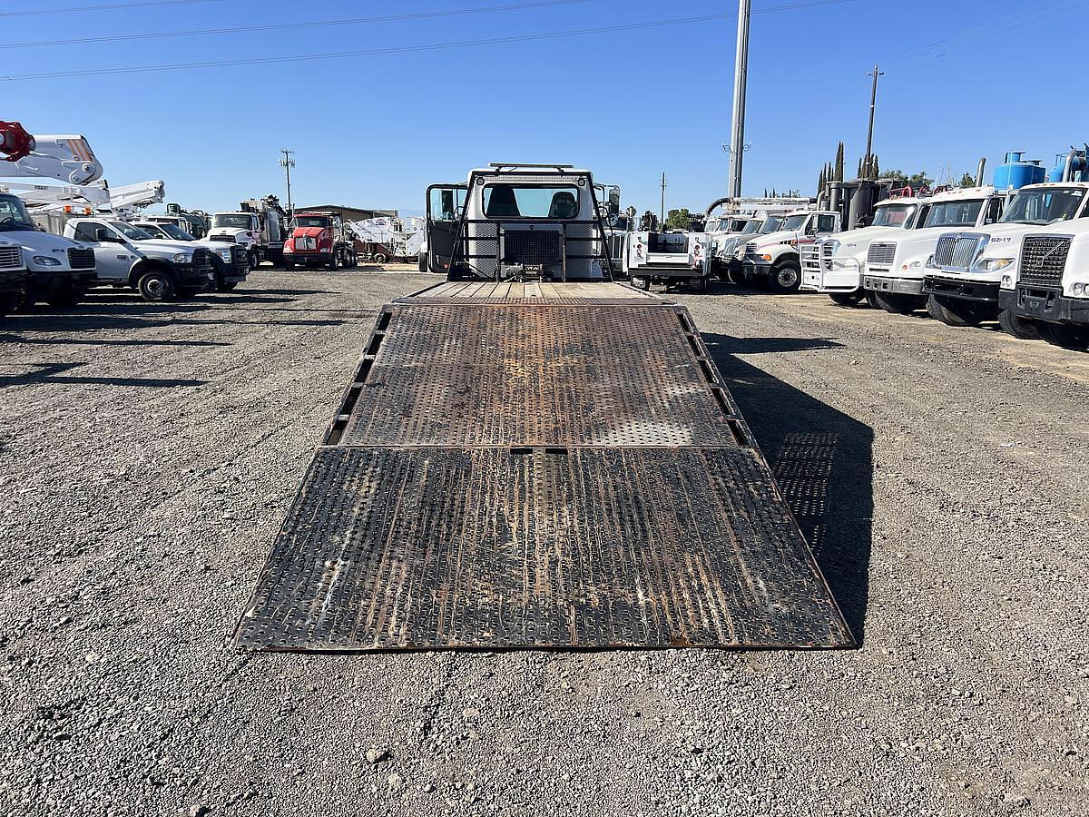 Used 2017 Peterbilt 337