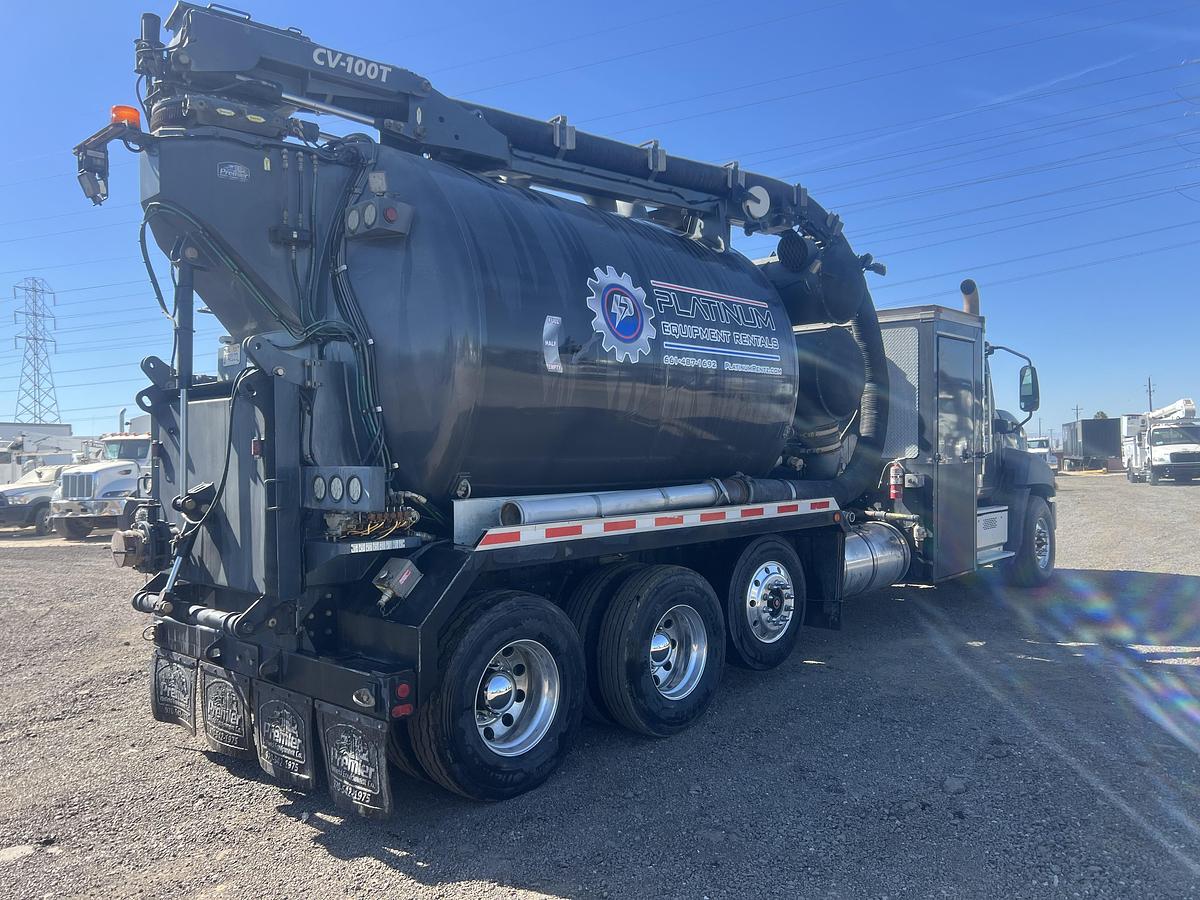 Used 2016 Cat Ct660