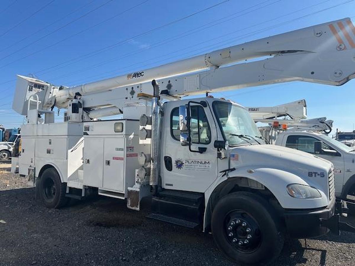 Used 2010 Freightliner M2