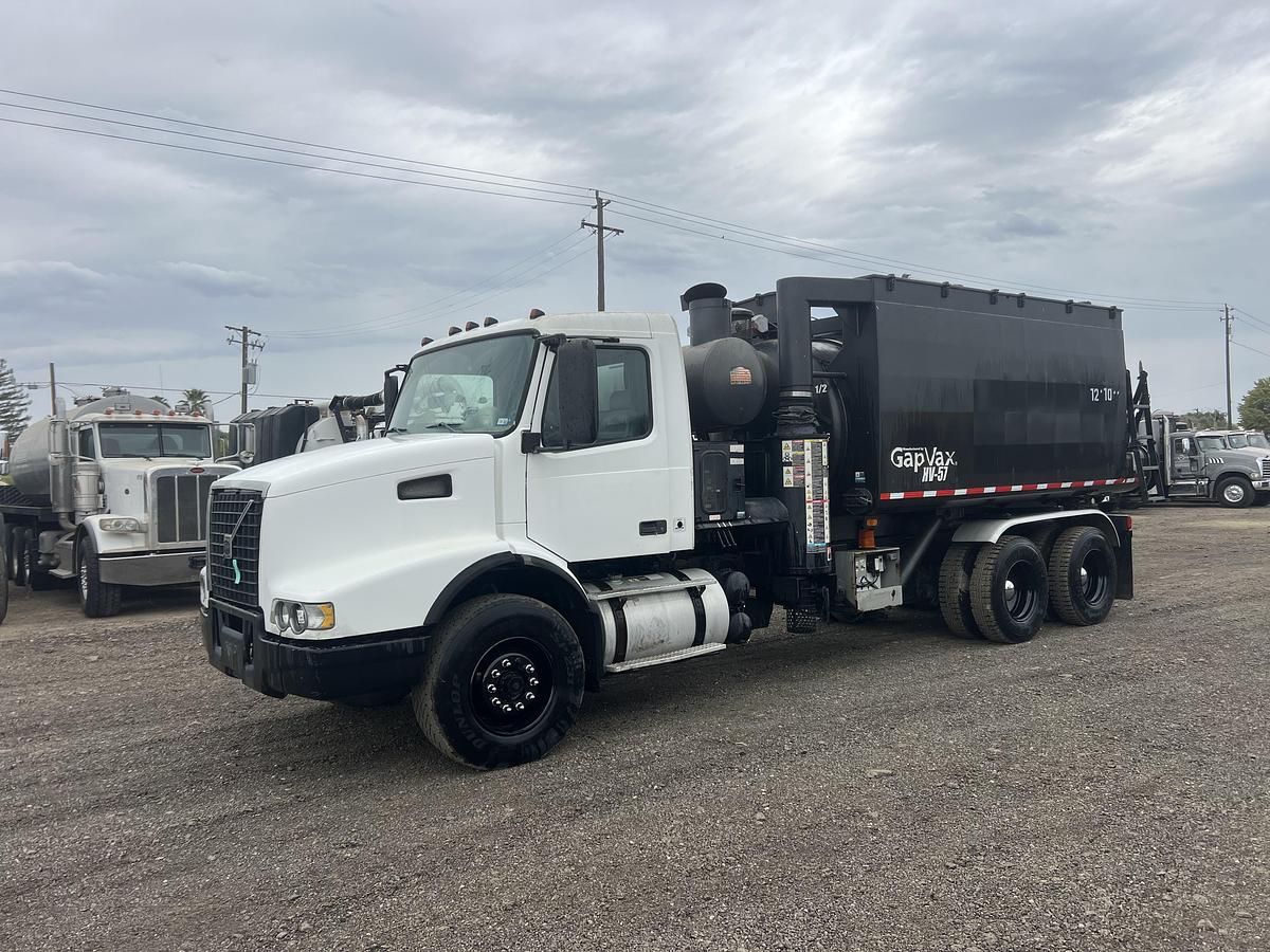 Used 2002 VOLVO GAPVAX HV57 AIR MOVER